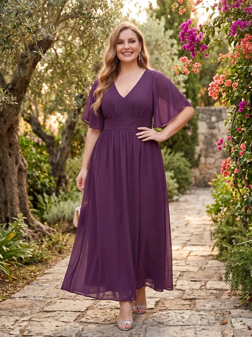 Larui Plus Size Women‘s V-Neck Chiffon Ruffles Sleeves Dress