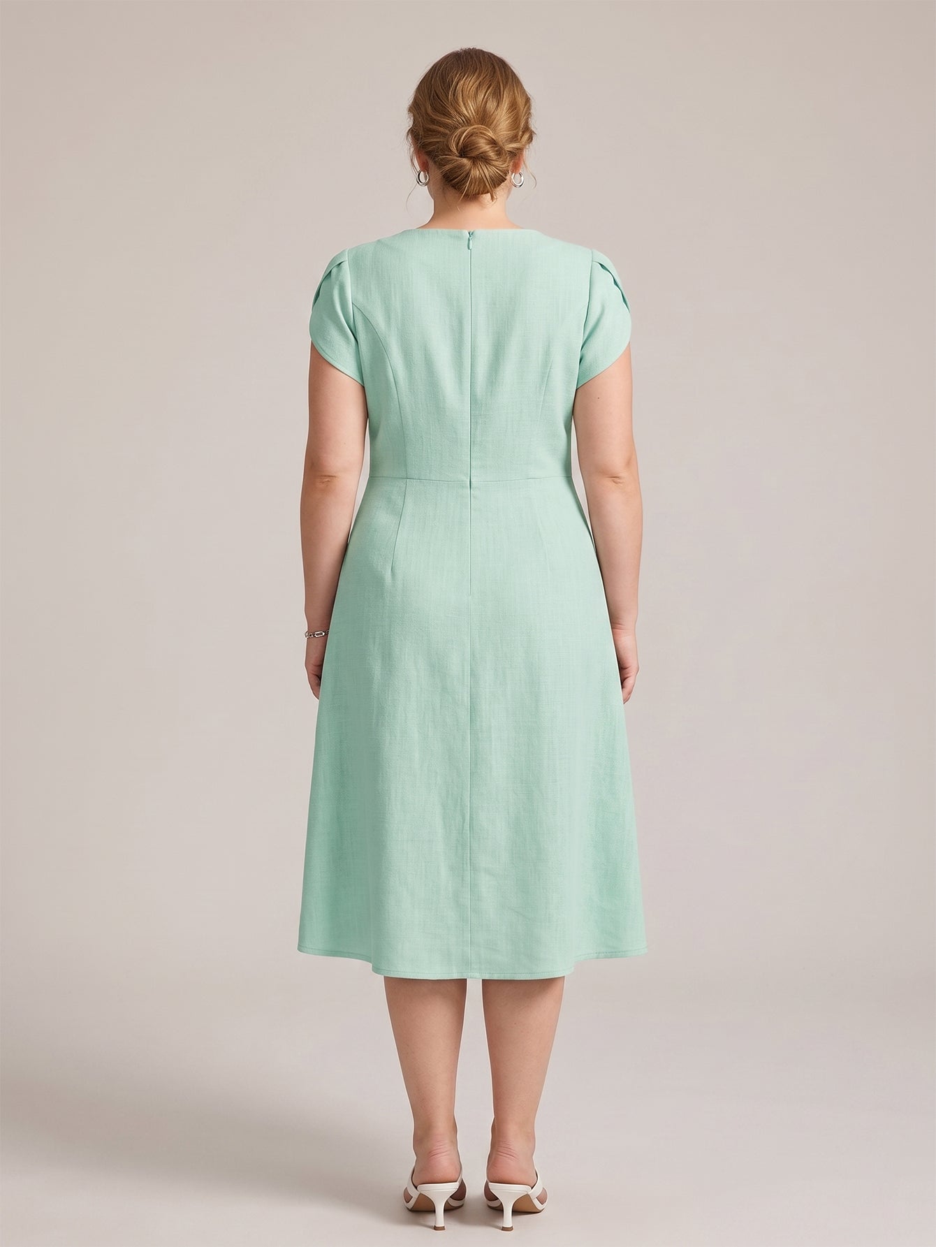 Larui Plus Size Women's Elegant Irregular Collar Linen Pocket Dress