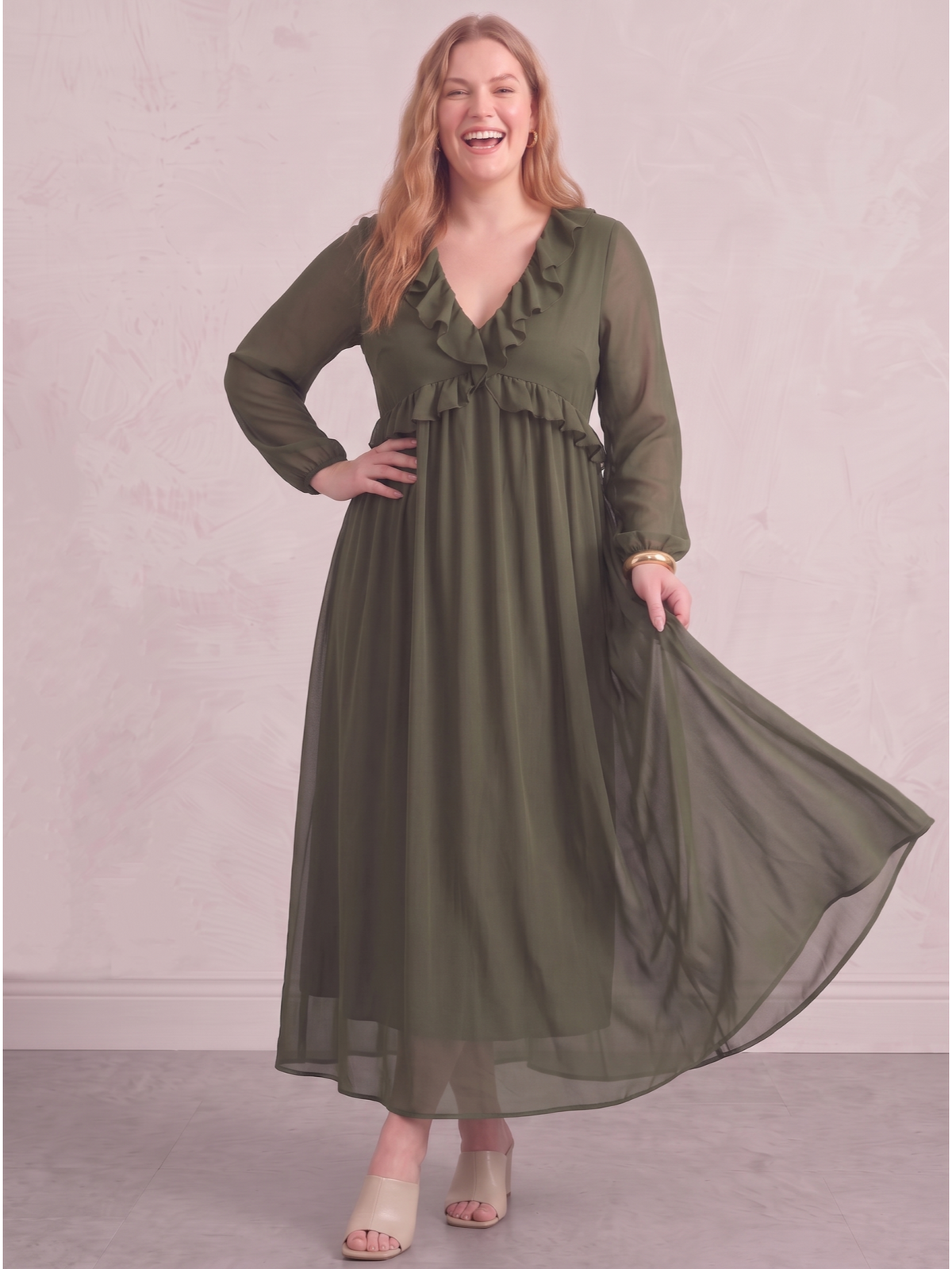 Larui Plus Size Women‘s Chiffon Ruffled V-Neck Dress