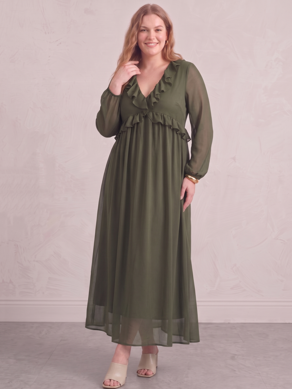 Larui Plus Size Women‘s Chiffon Ruffled V-Neck Dress