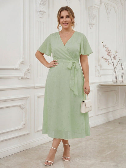 Larui Plus Size Elegant Gold-Stamped Chiffon Guest Dress