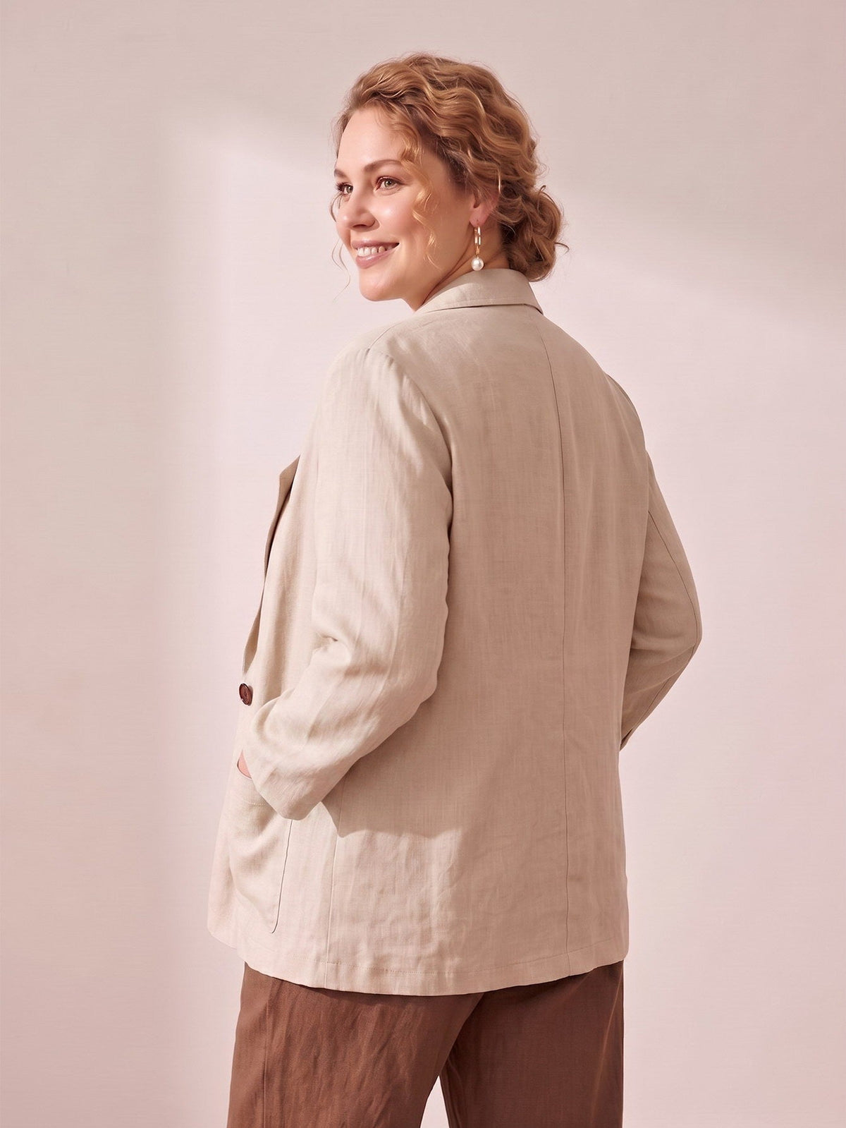 Larui Plus Size Women's Linen Long Sleeves Pocket Blazer