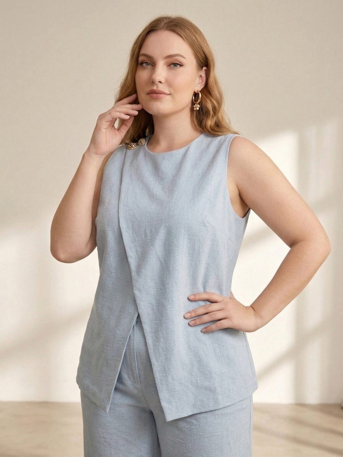 Larui Plus Size Women's Button Sleeveless Top Vest