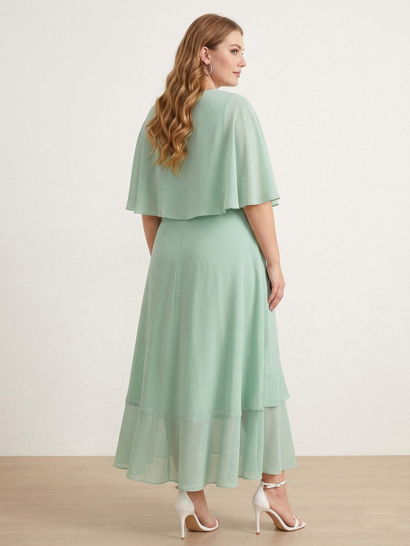 Larui Plus Size Women‘s Chiffon Dress