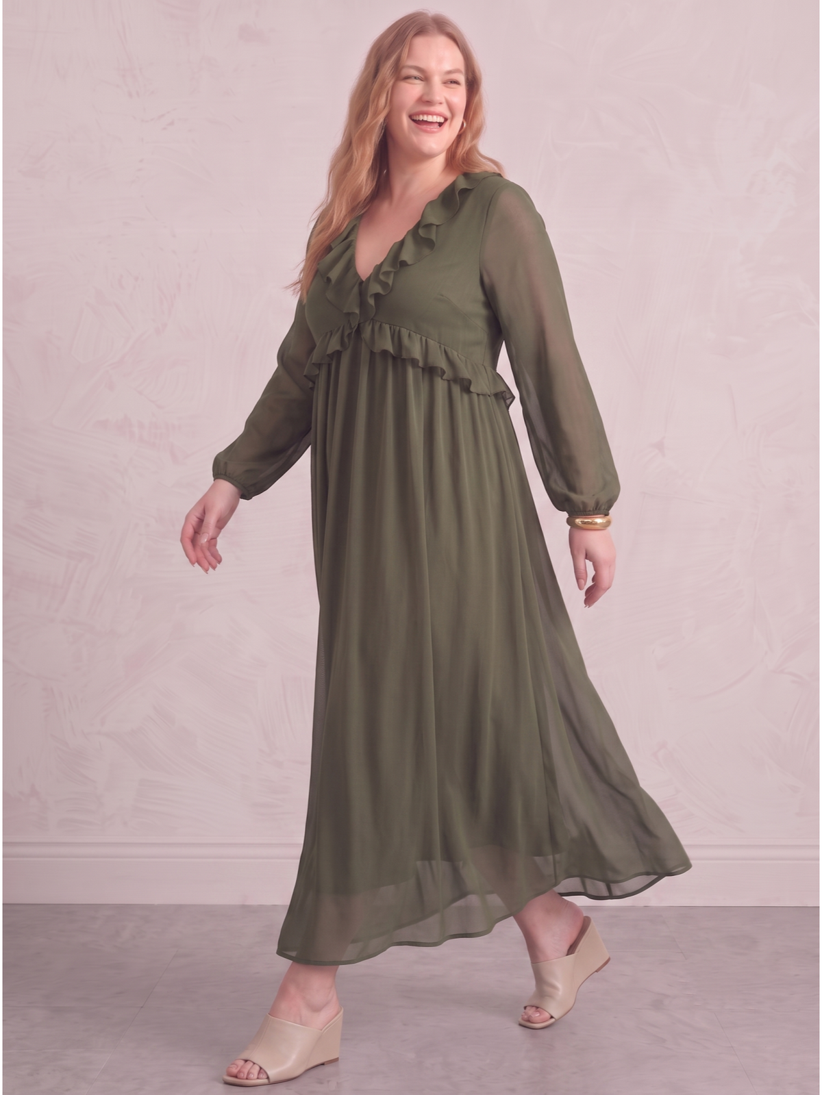 Larui Plus Size Women‘s Chiffon Ruffled V-Neck Dress