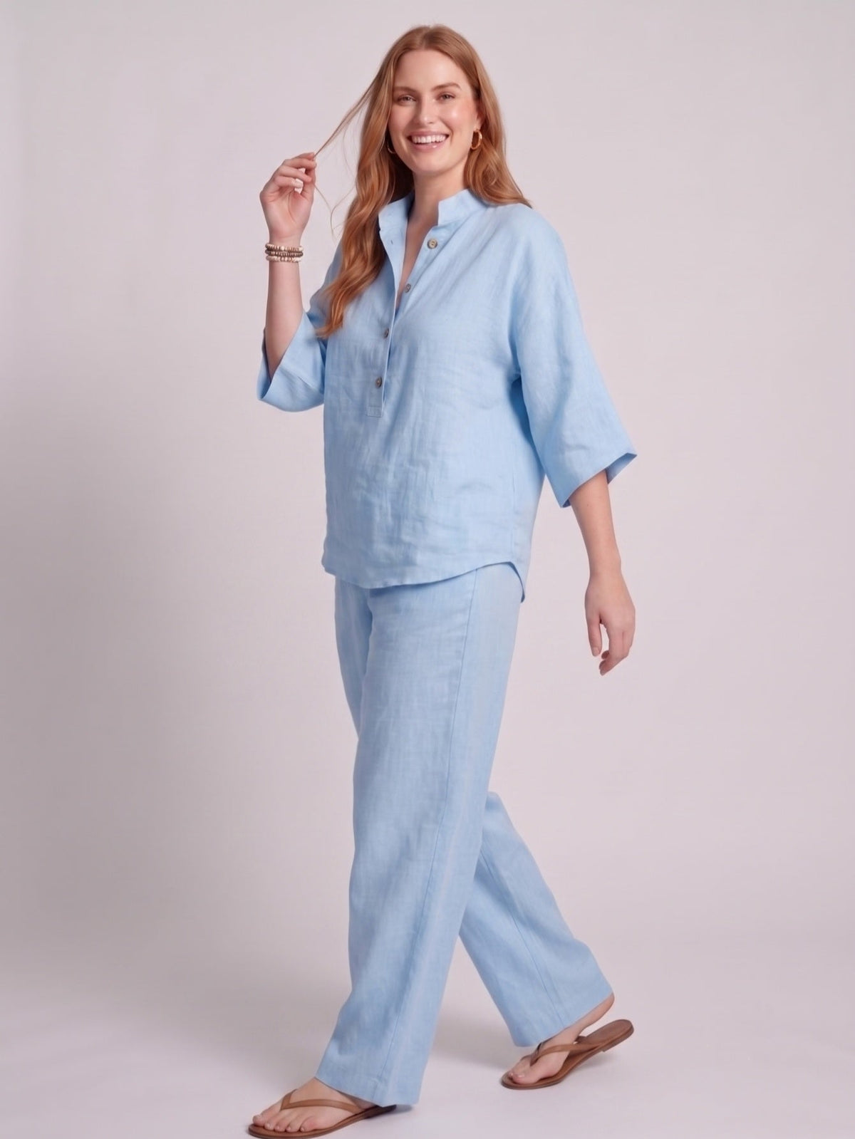 Larui Plus Size Women's V-Neck Button-Detail Casual Linen Set