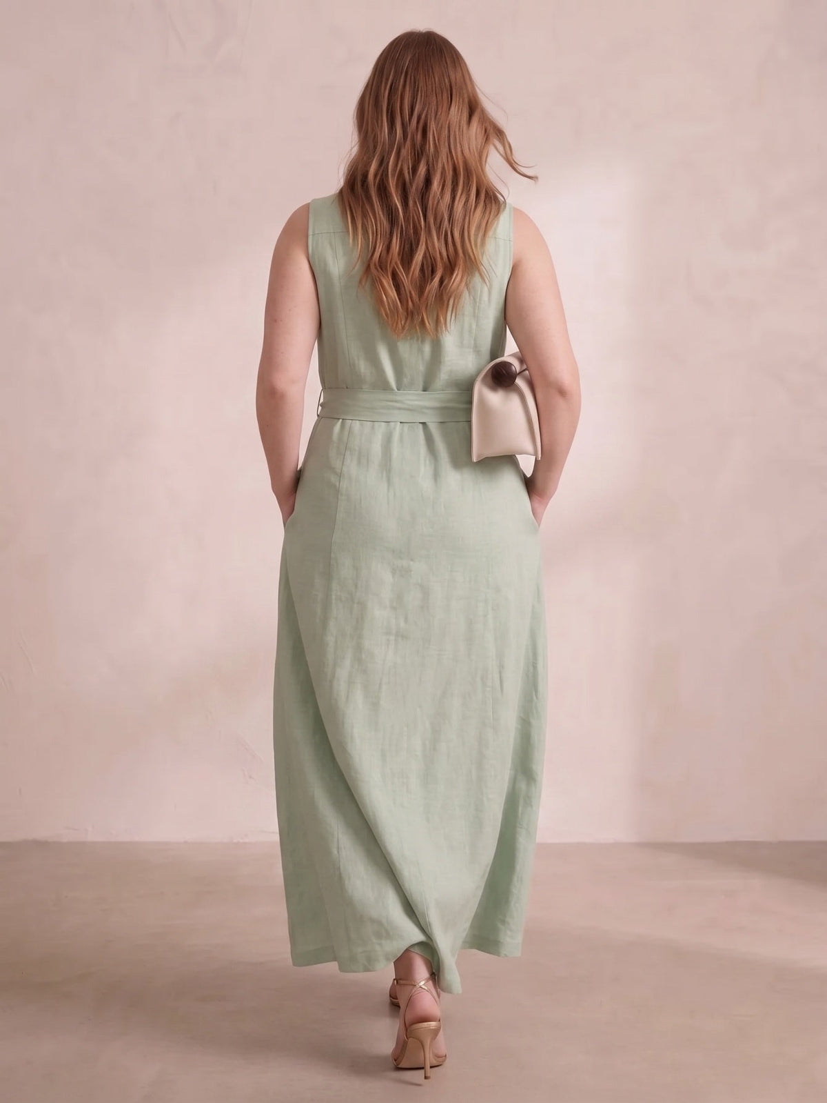 Larui Plus Size Women's Sleeveless Collared Linen Dress with Belt