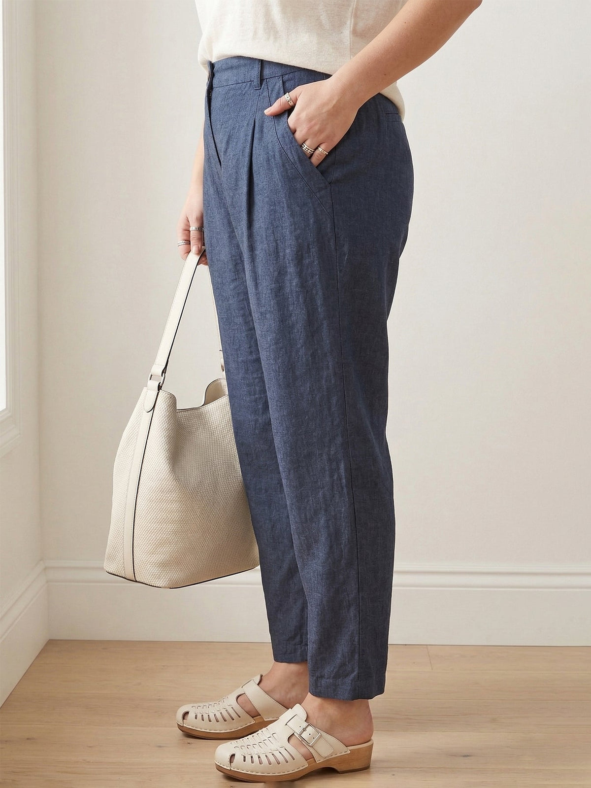 Larui Plus Size Women's Linen Straight Leg Pants With Side Elastic