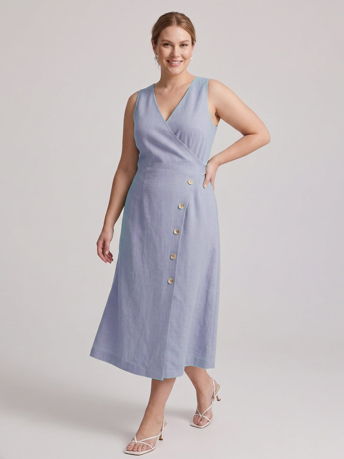 Larui Plus Size Elegant Button-Down Linen Dress