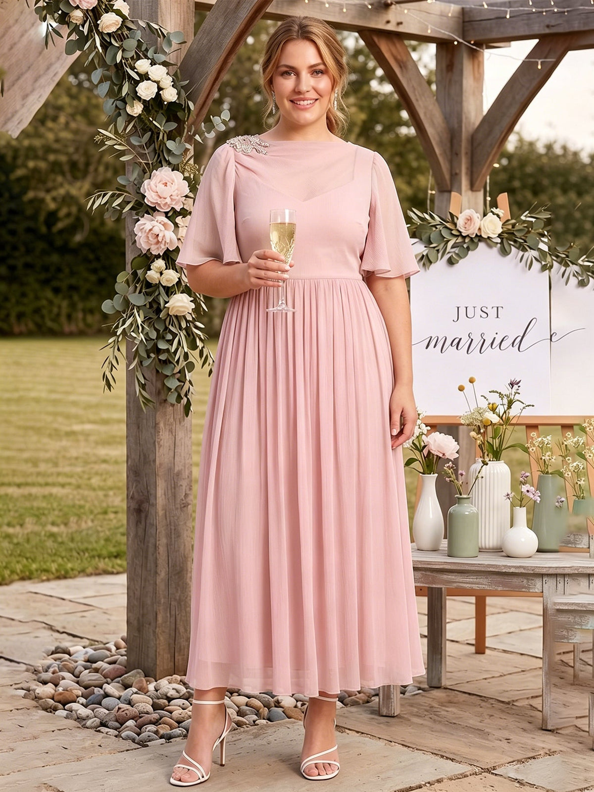 Larui Plus Size Women's Chiffon Dress