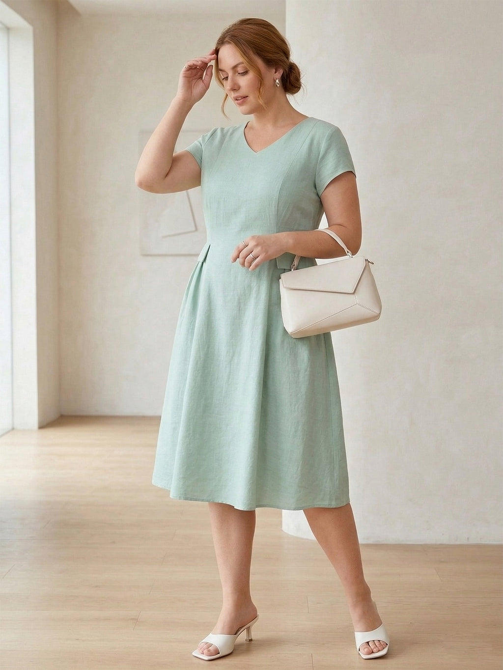 Larui Plus Size Elegant Pleated Dress