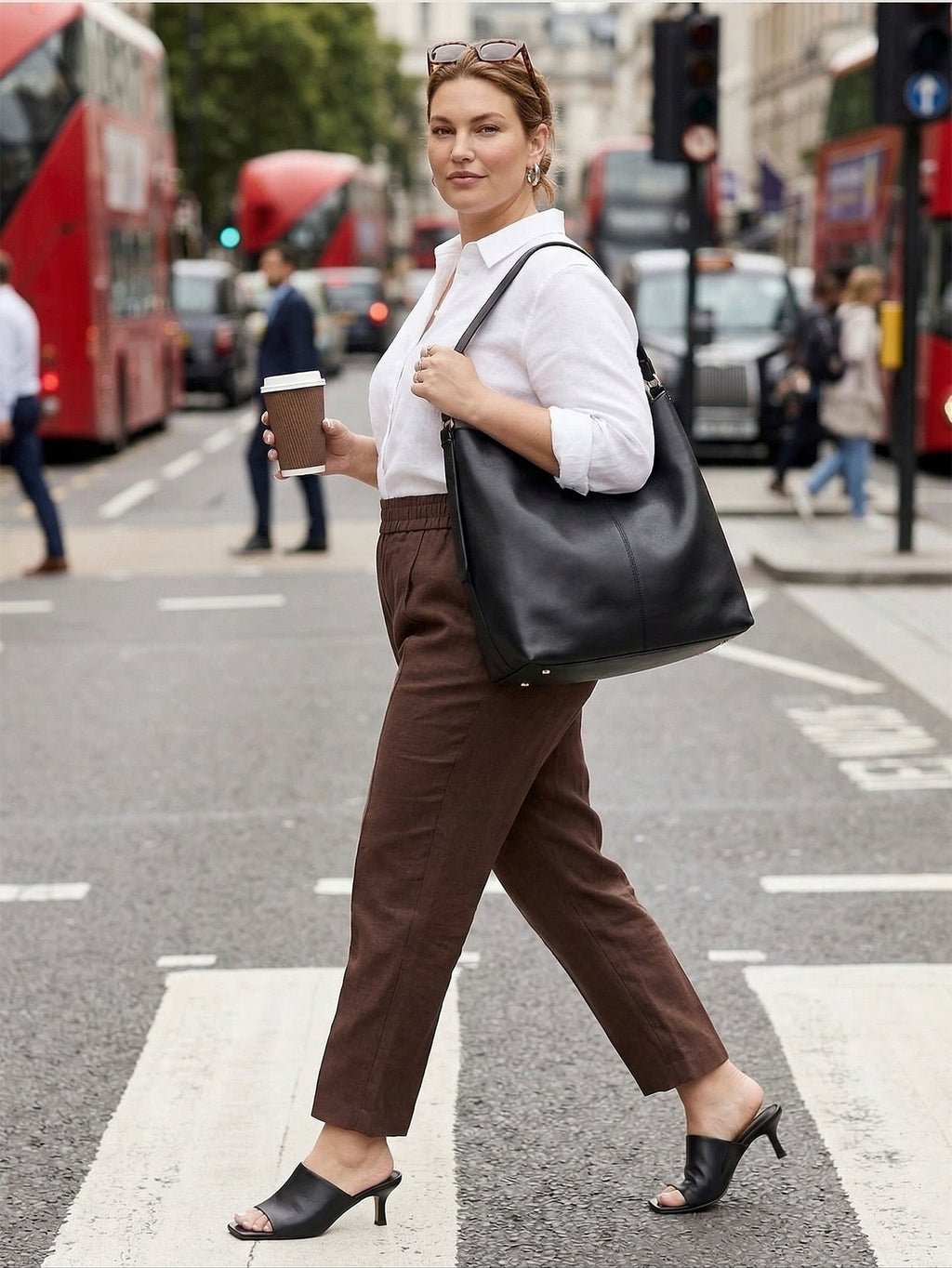 Larui Plus Size Women's Cropped Linen Trousers