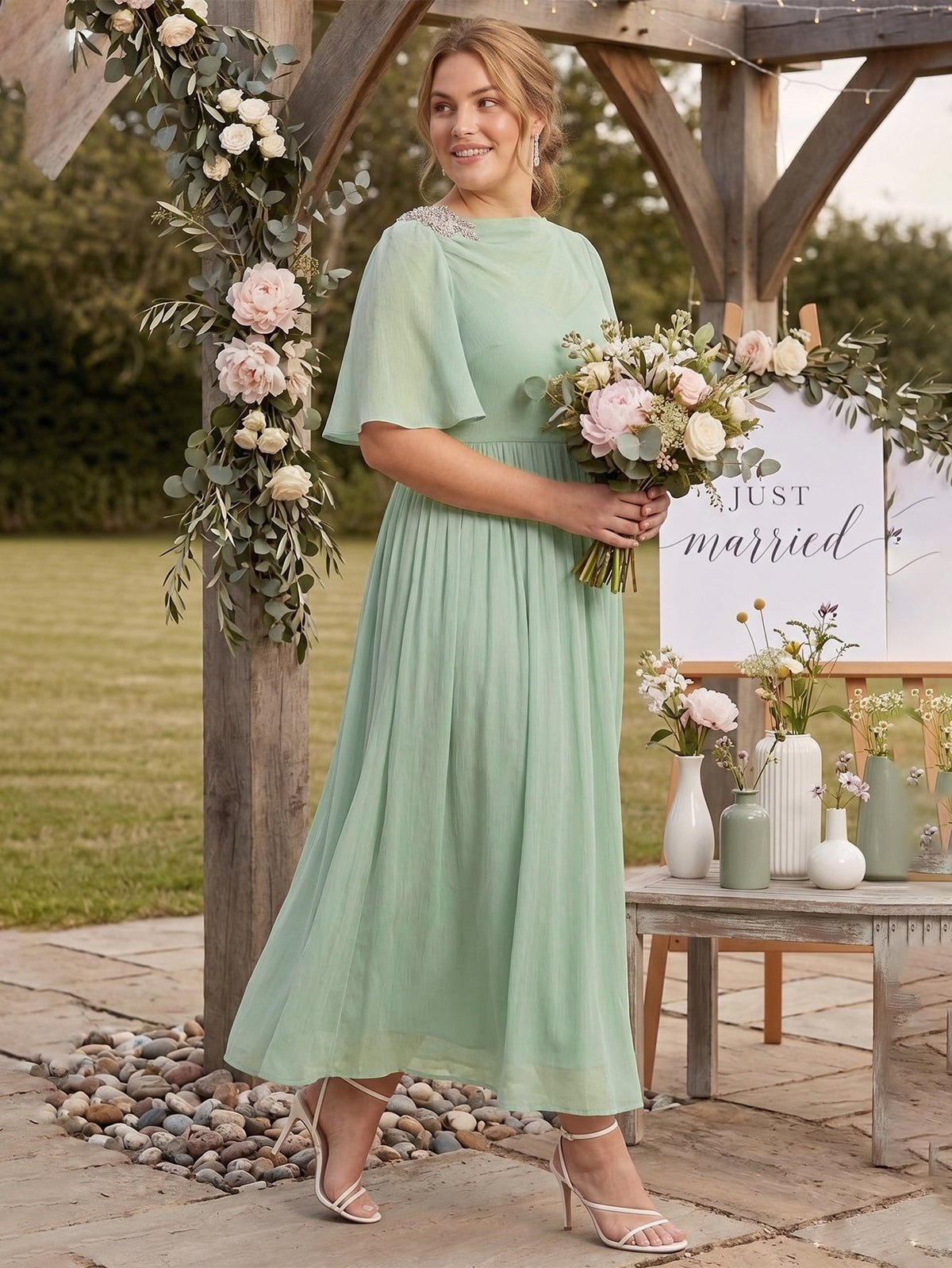 Larui Plus Size Women's Chiffon Dress