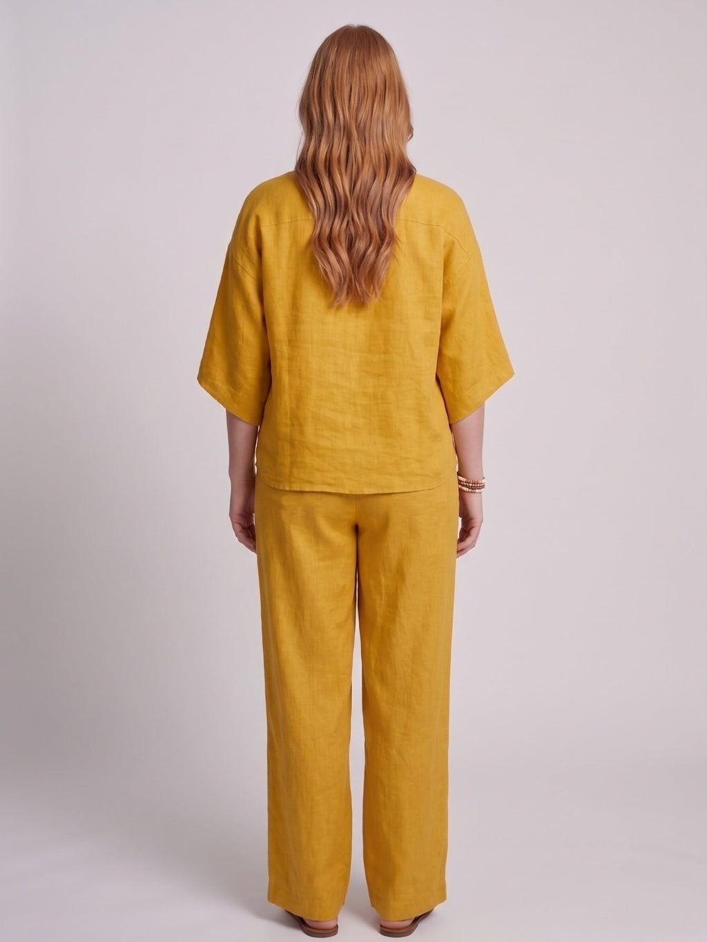 Larui Plus Size Women's V-Neck Button-Detail Casual Linen Set