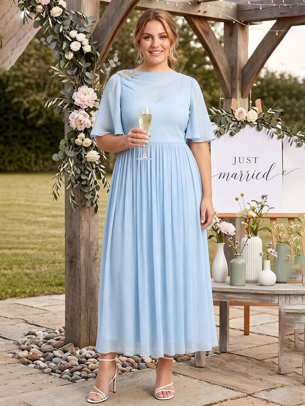 Larui Plus Size Women's Chiffon Dress