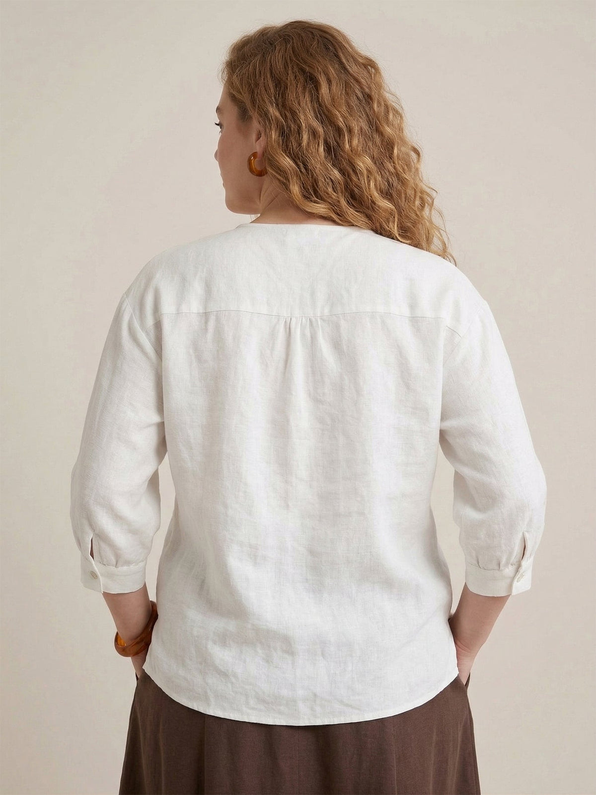 Larui Plus Size Women's Shell Button Linen Shirt