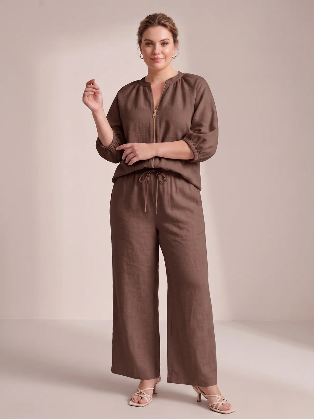 Larui Plus Size Women's Three-Quarter Sleeve Top and Pants Two-Piece Linen Set