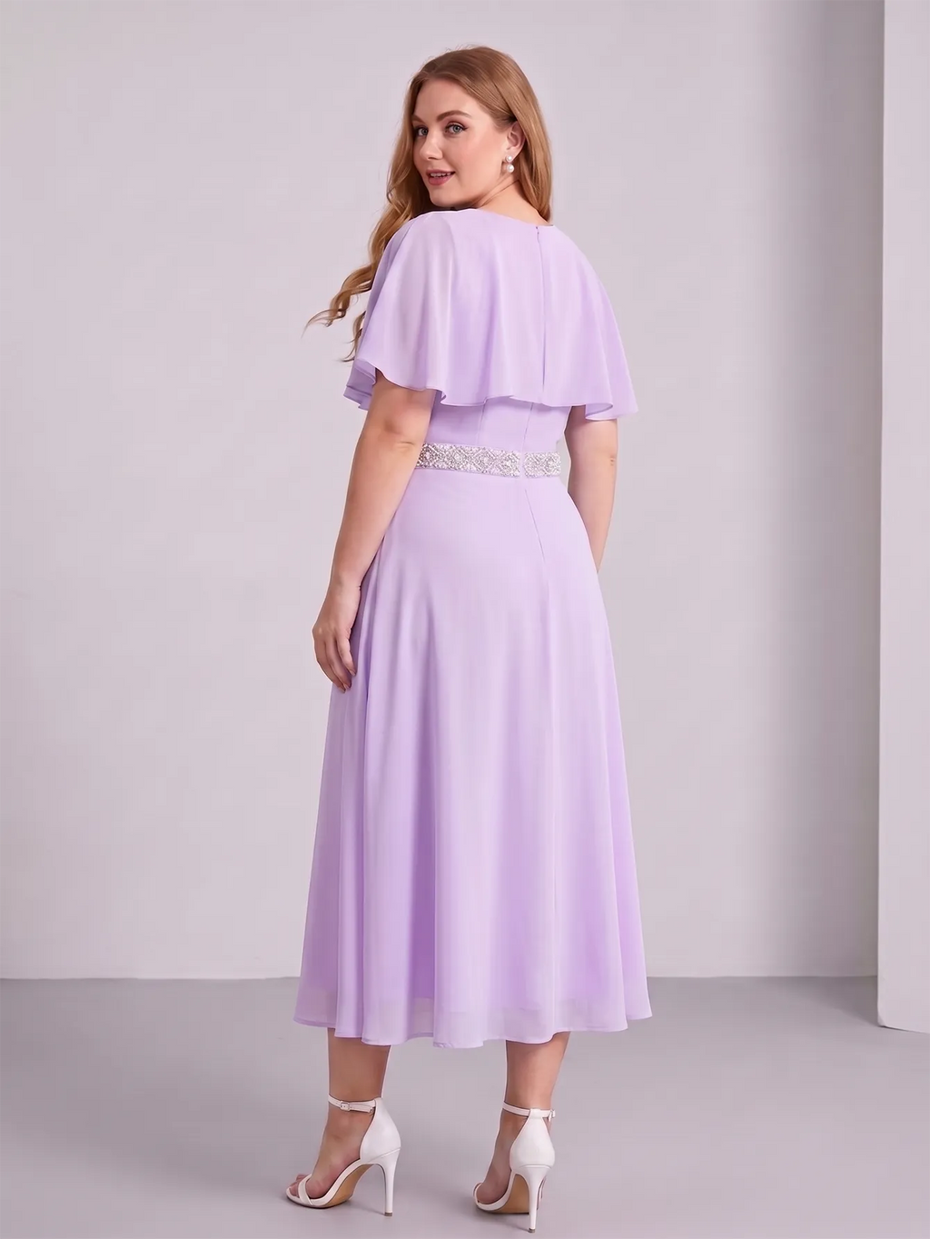 Larui Plus Size Women‘s Cape Sleeves Chiffon Midi Dress