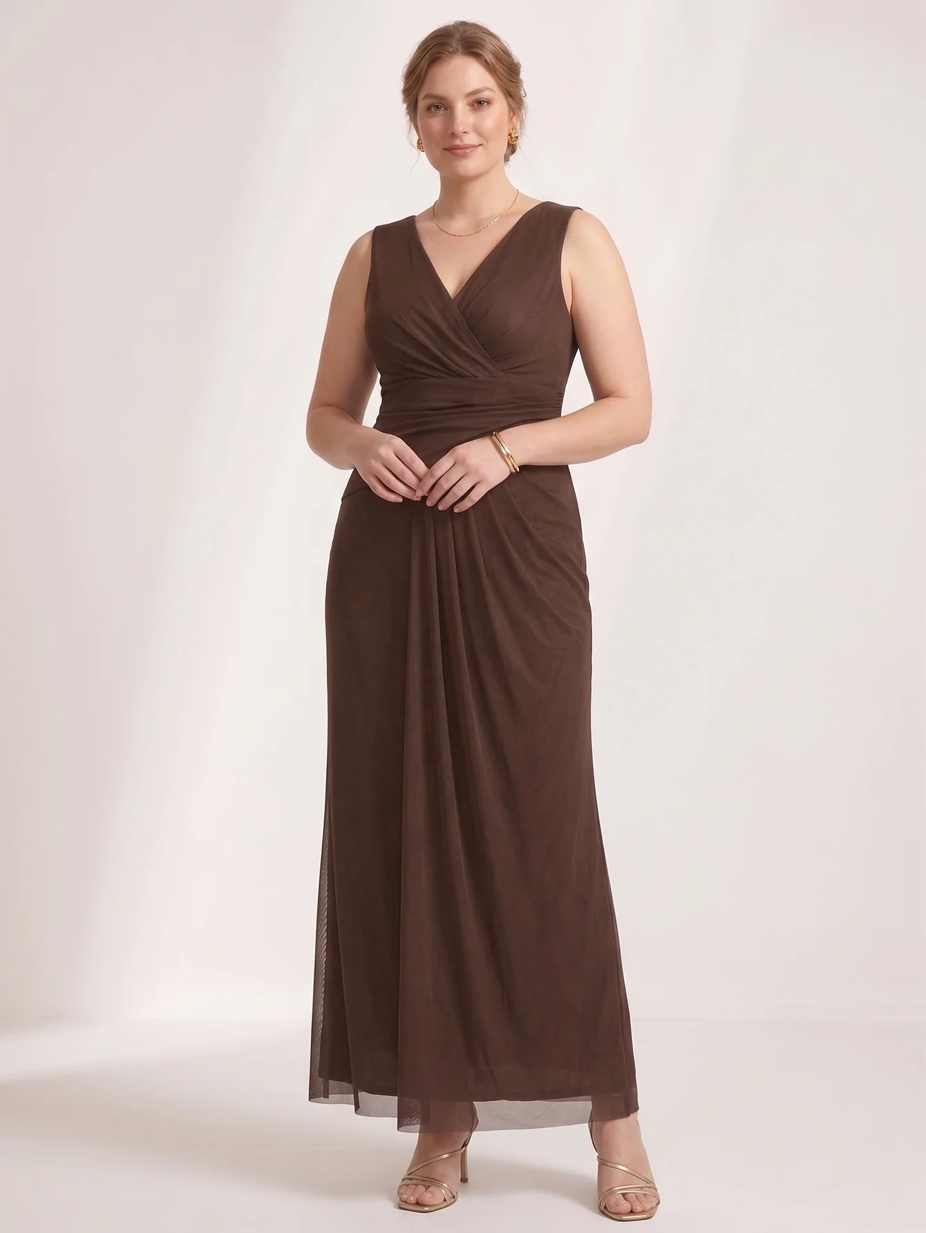 Larui Plus Size Evening Dress with Mesh Stretch Fit and Pleats