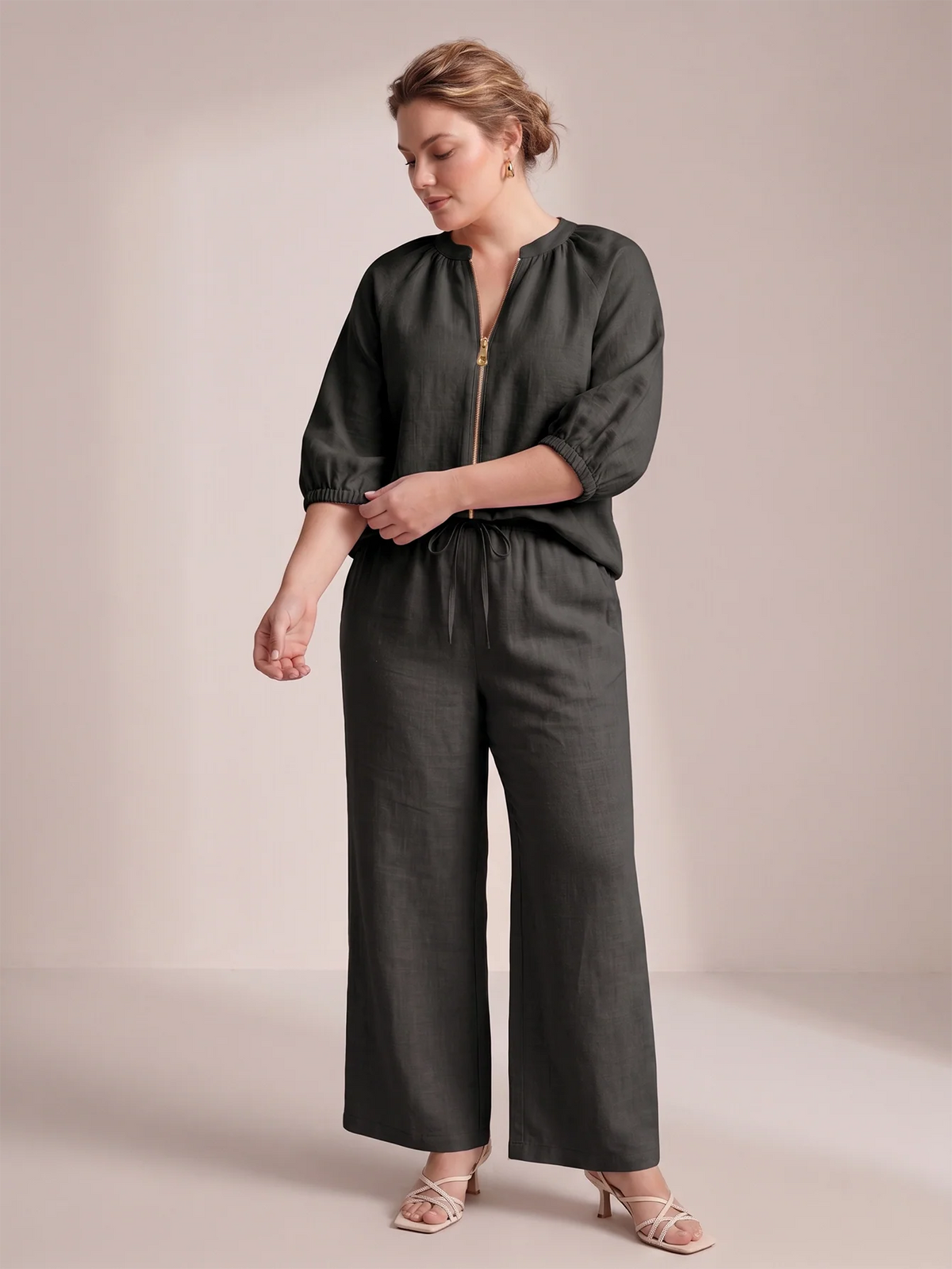 Larui Plus Size Women's Three-Quarter Sleeve Top and Pants Two-Piece Linen Set