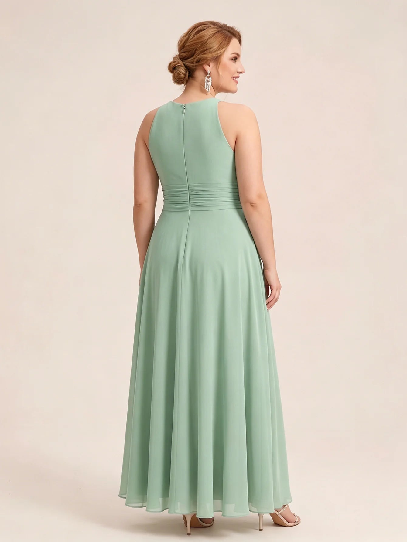 Larui Plus Size Elegant Pleated Chiffon Dress