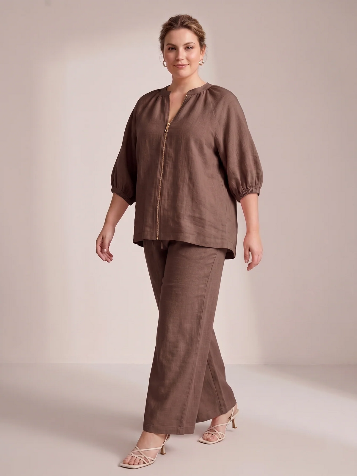 Larui Plus Size Women's Three-Quarter Sleeve Top and Pants Two-Piece Linen Set