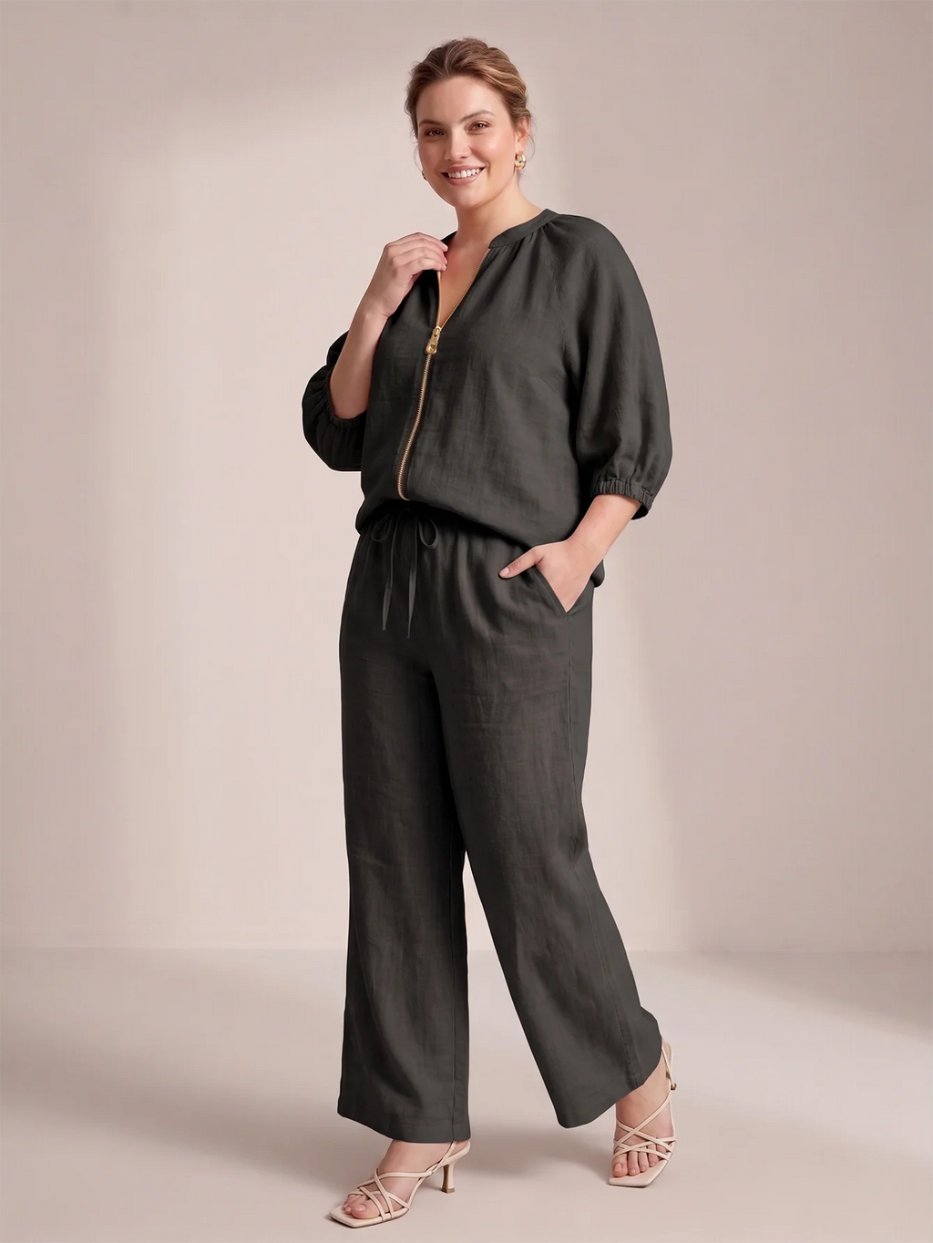 Larui Plus Size Women's Three-Quarter Sleeve Top and Pants Two-Piece Linen Set