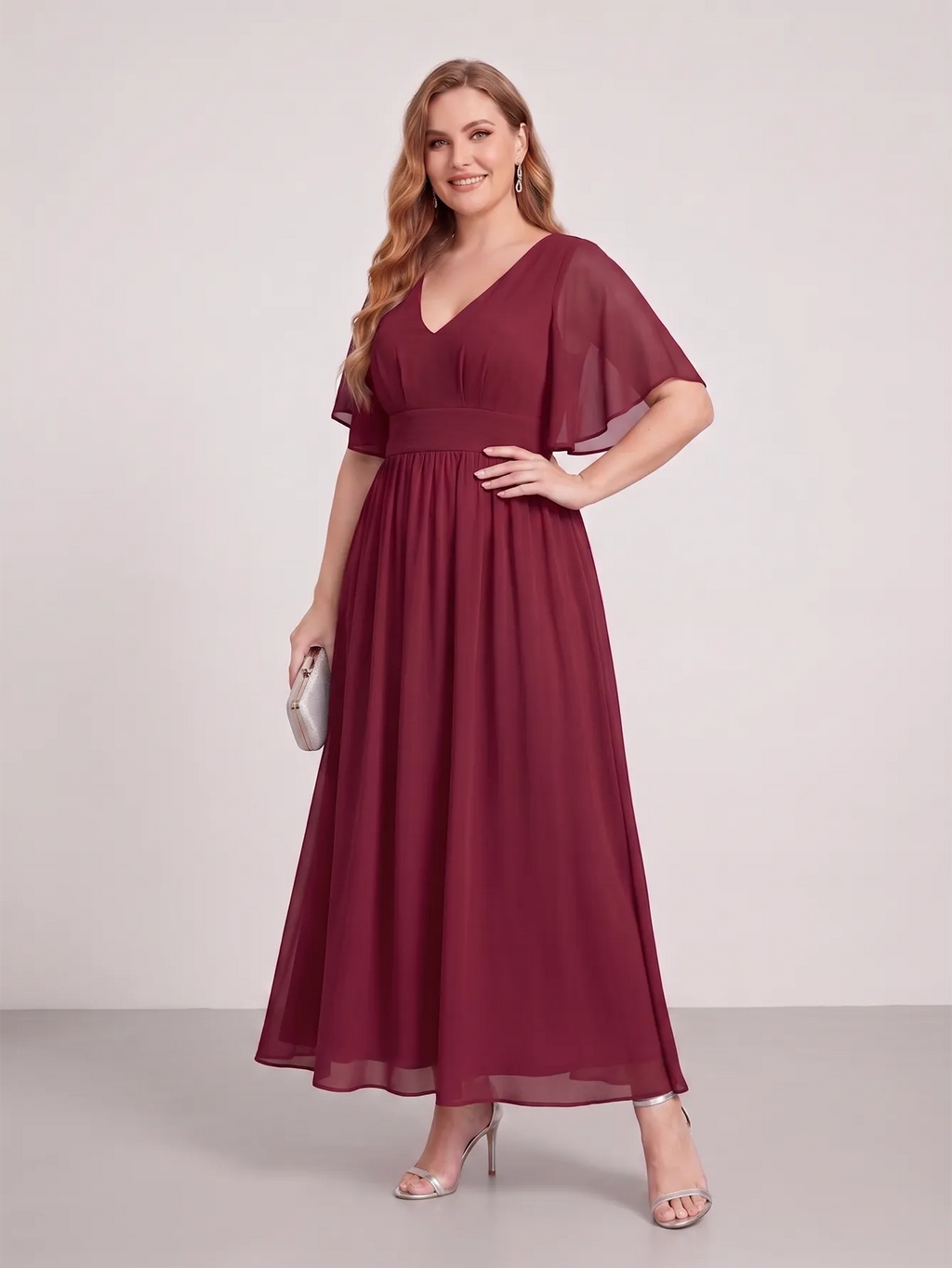 Larui Plus Size Women‘s V-Neck Chiffon Ruffles Sleeves Dress