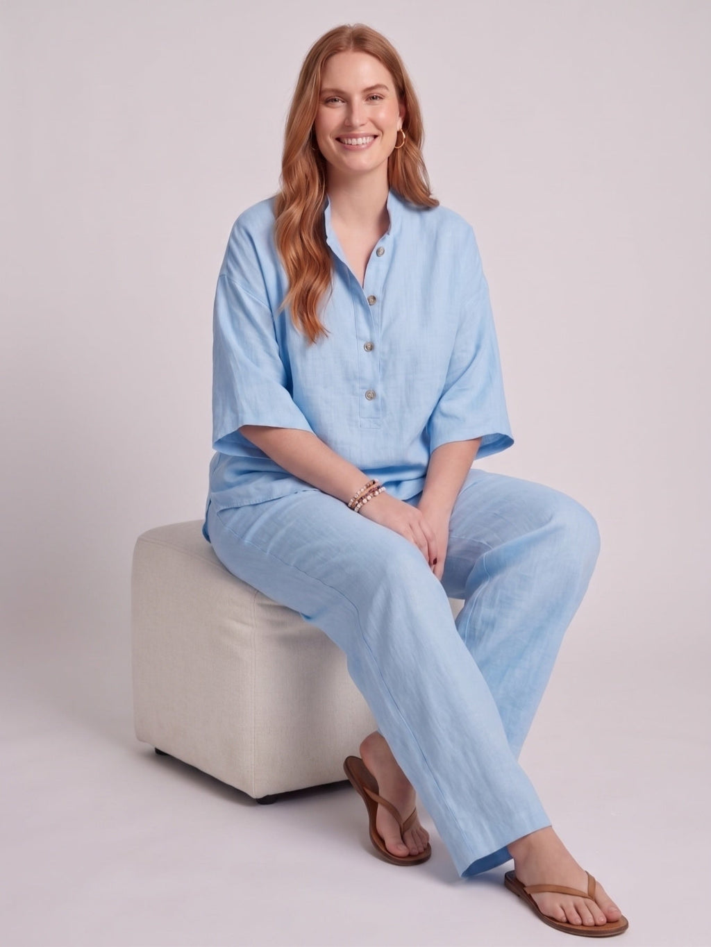 Larui Plus Size Women's V-Neck Button-Detail Casual Linen Set