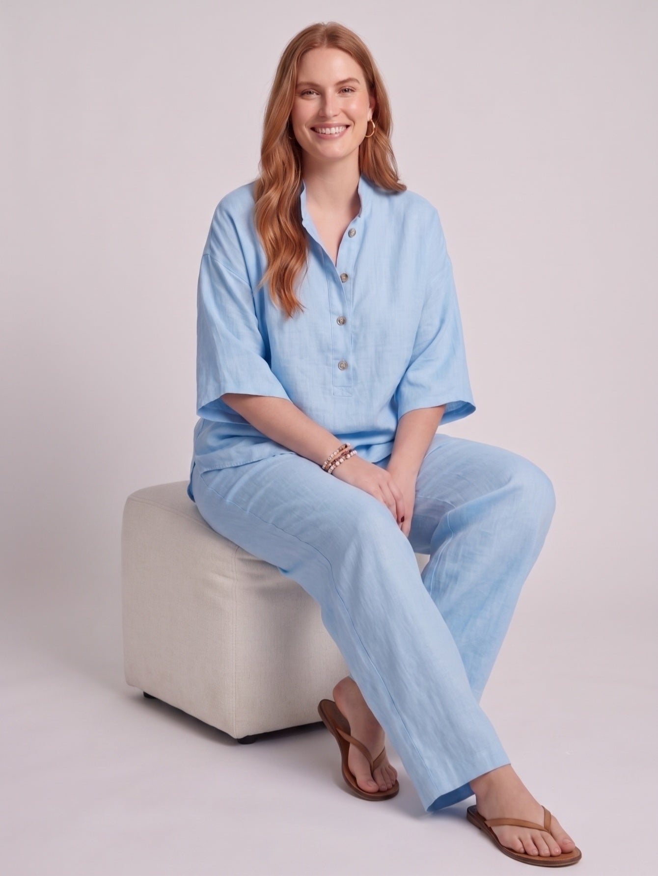 Larui Plus Size Women's V-Neck Button-Detail Casual Linen Set