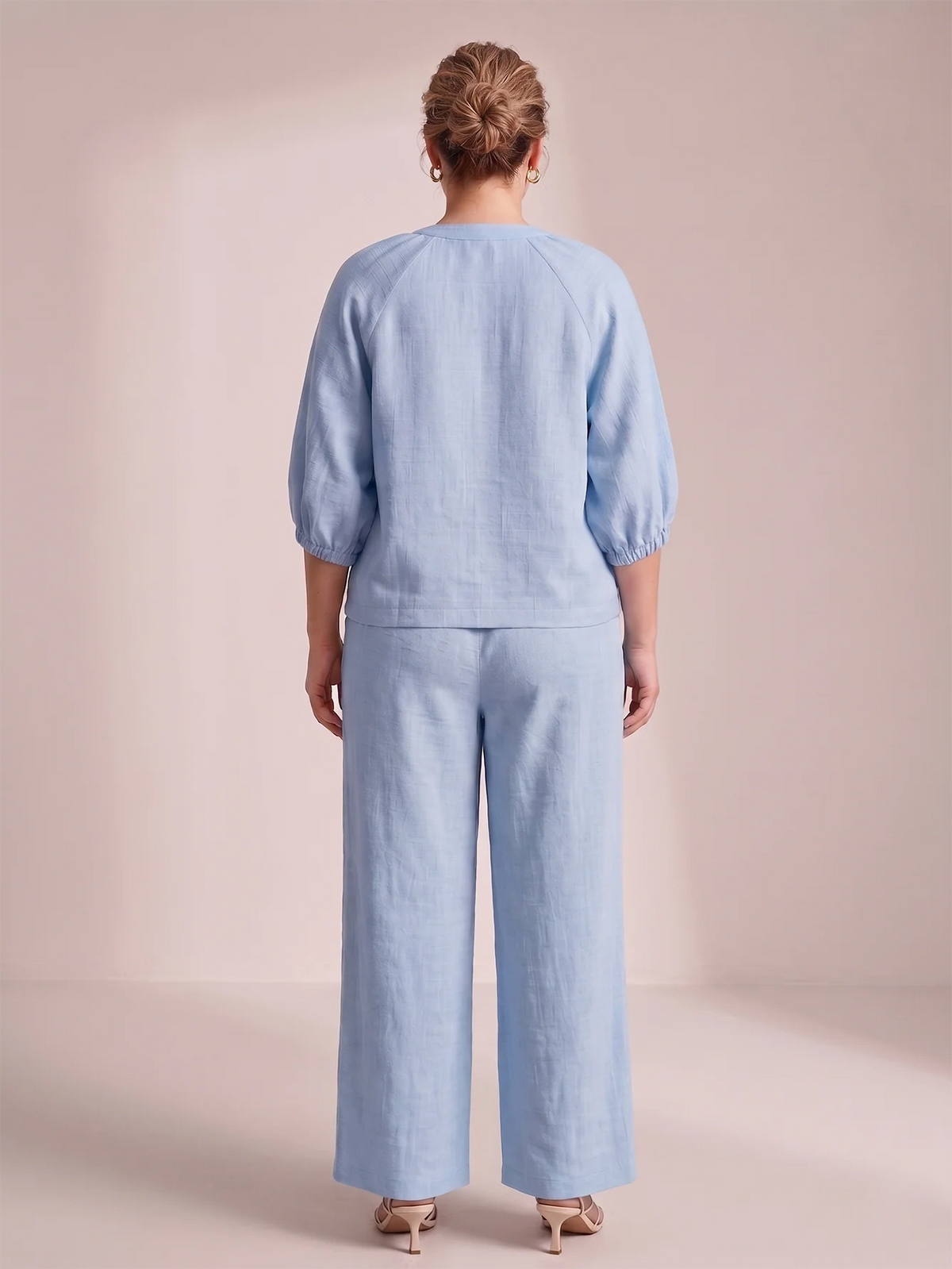 Larui Plus Size Women's Three-Quarter Sleeve Top and Pants Two-Piece Linen Set