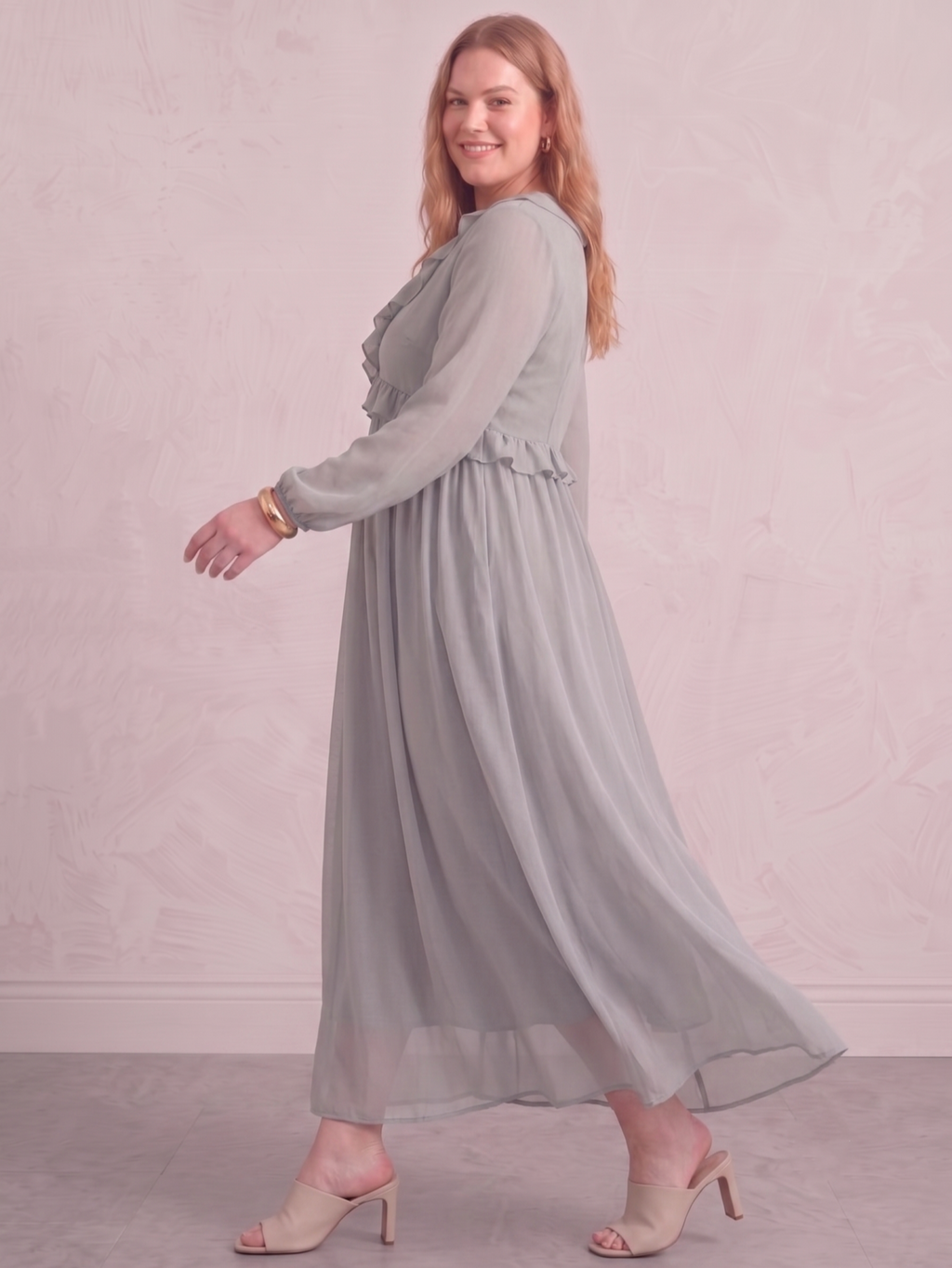 Larui Plus Size Women‘s Chiffon Ruffled V-Neck Dress