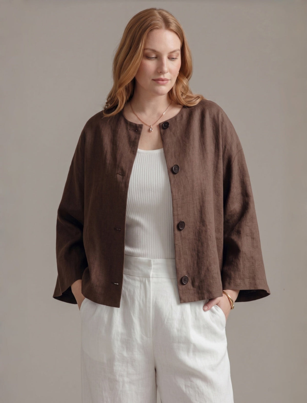 Larui Plus Size Women's Minimalist Linen Cropped Jacket