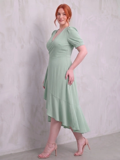 Larui Plus-Size Women's French Romantic One-Piece Wrap Dress