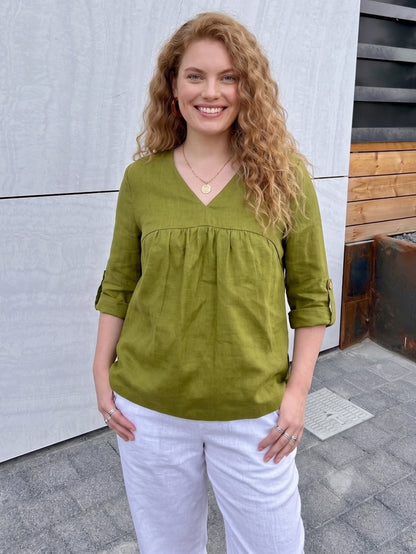 Larui Plus Size Women's Linen  V-Neck Pleated Blouse