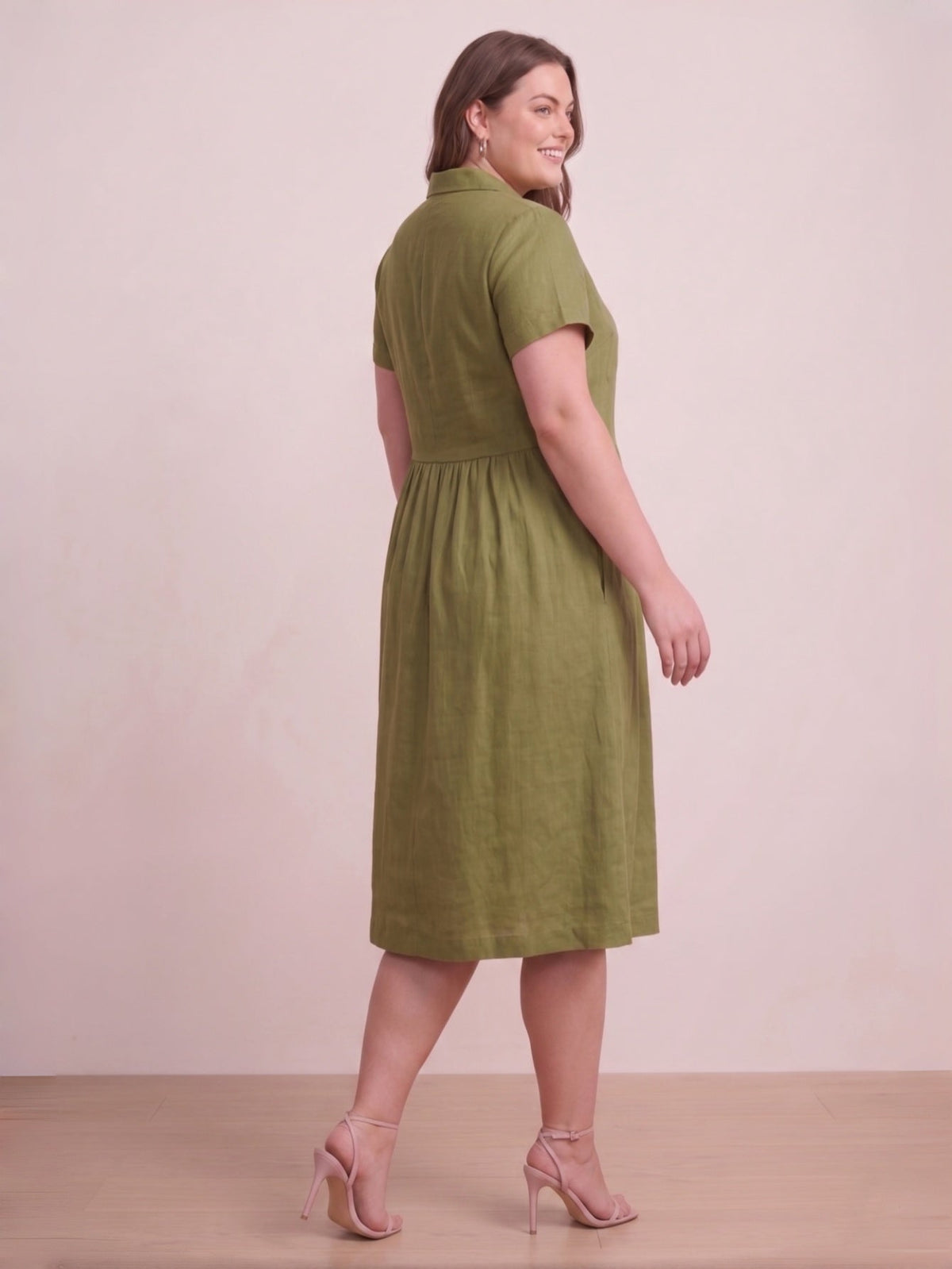 Larui Plus Size Women's Linen  Pocket Short Sleeves Dress