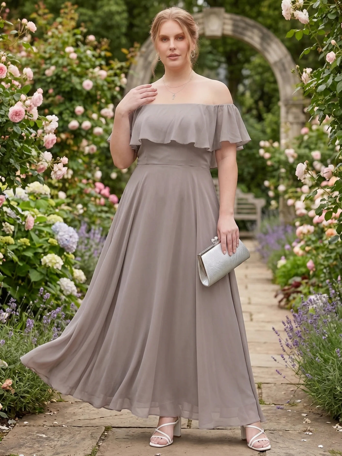 Larui Plus-Size Elegant Off-Shoulder Chiffon Dress