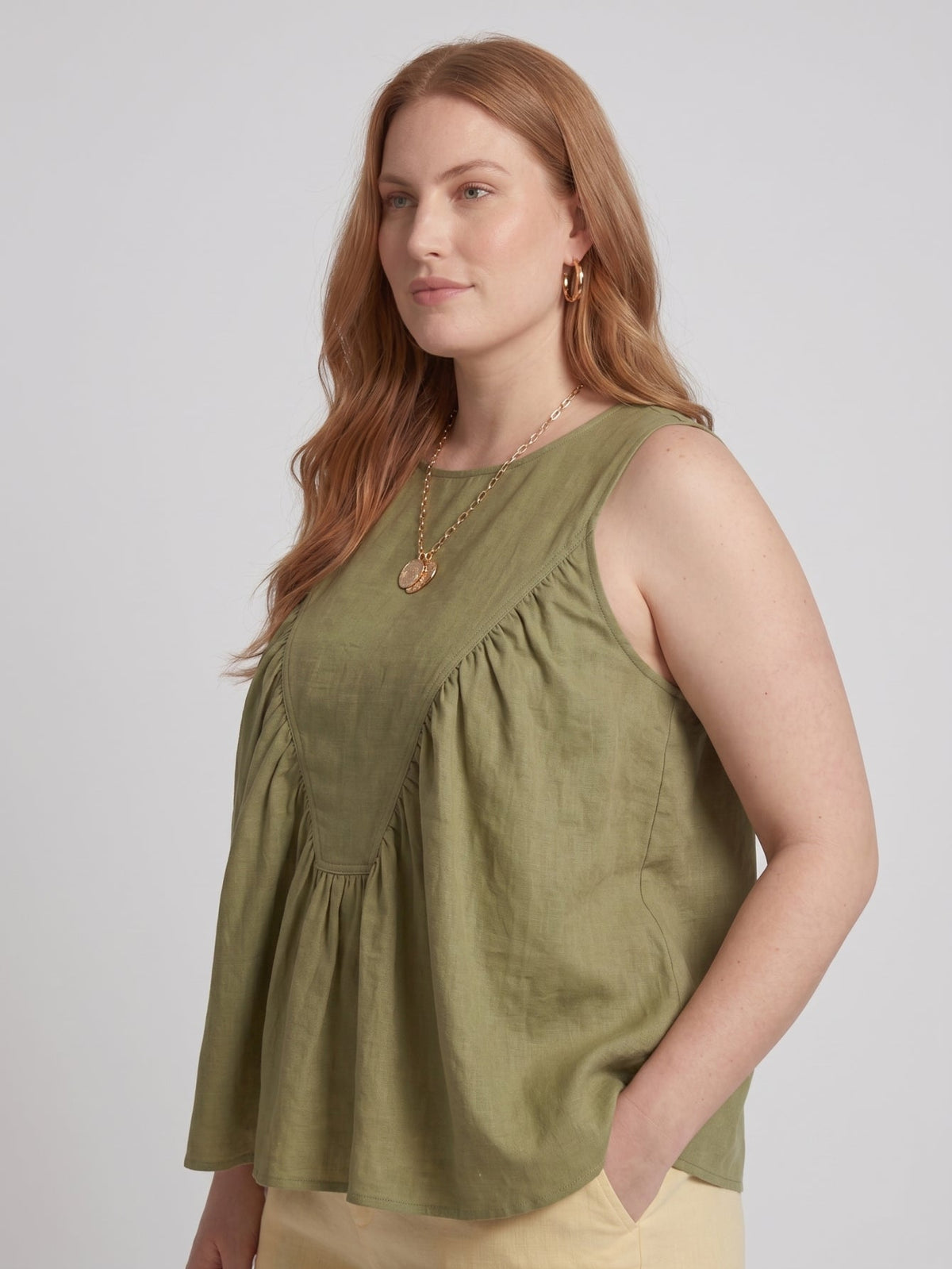 Larui Plus Size Women's Linen Pleated Sleeveless Top Vest