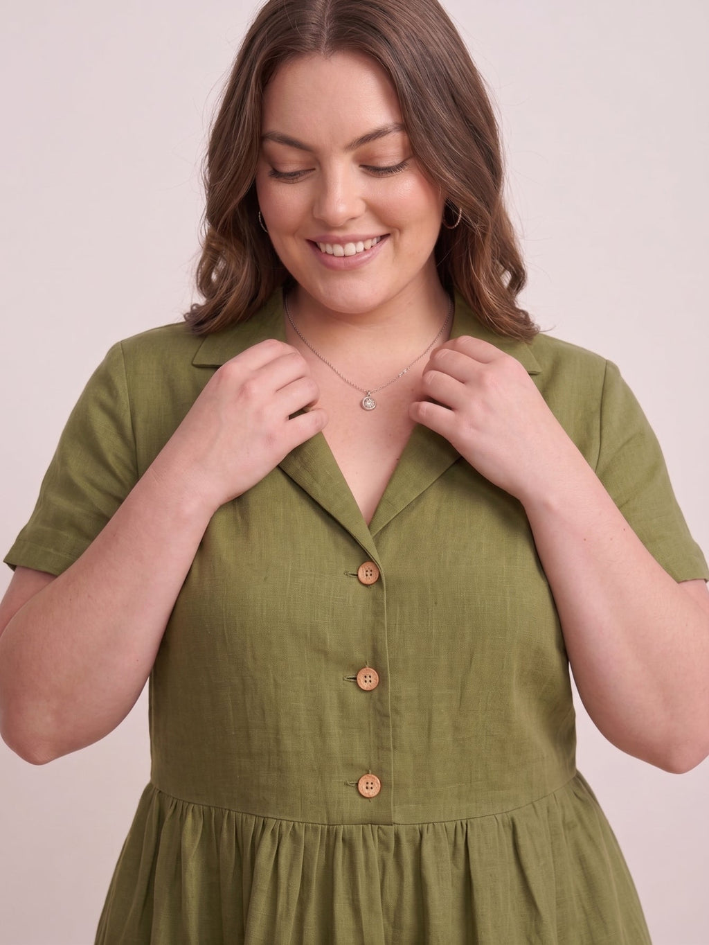 Larui Plus Size Women's Linen  Pocket Short Sleeves Dress