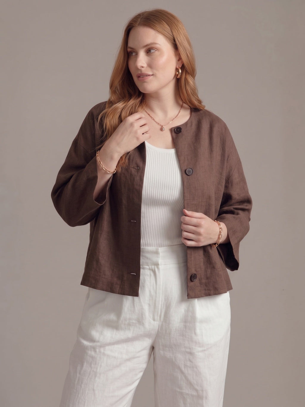 Larui Plus Size Women's Minimalist Linen Cropped Jacket