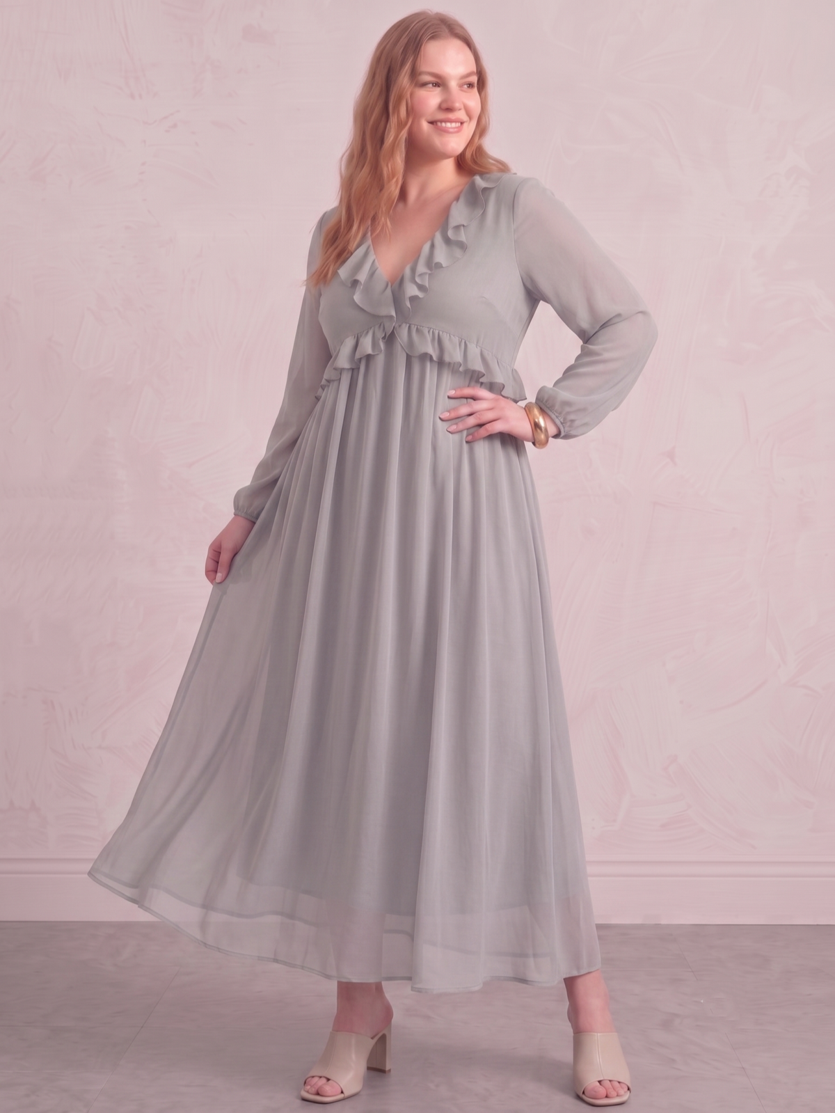 Larui Plus Size Women‘s Chiffon Ruffled V-Neck Dress