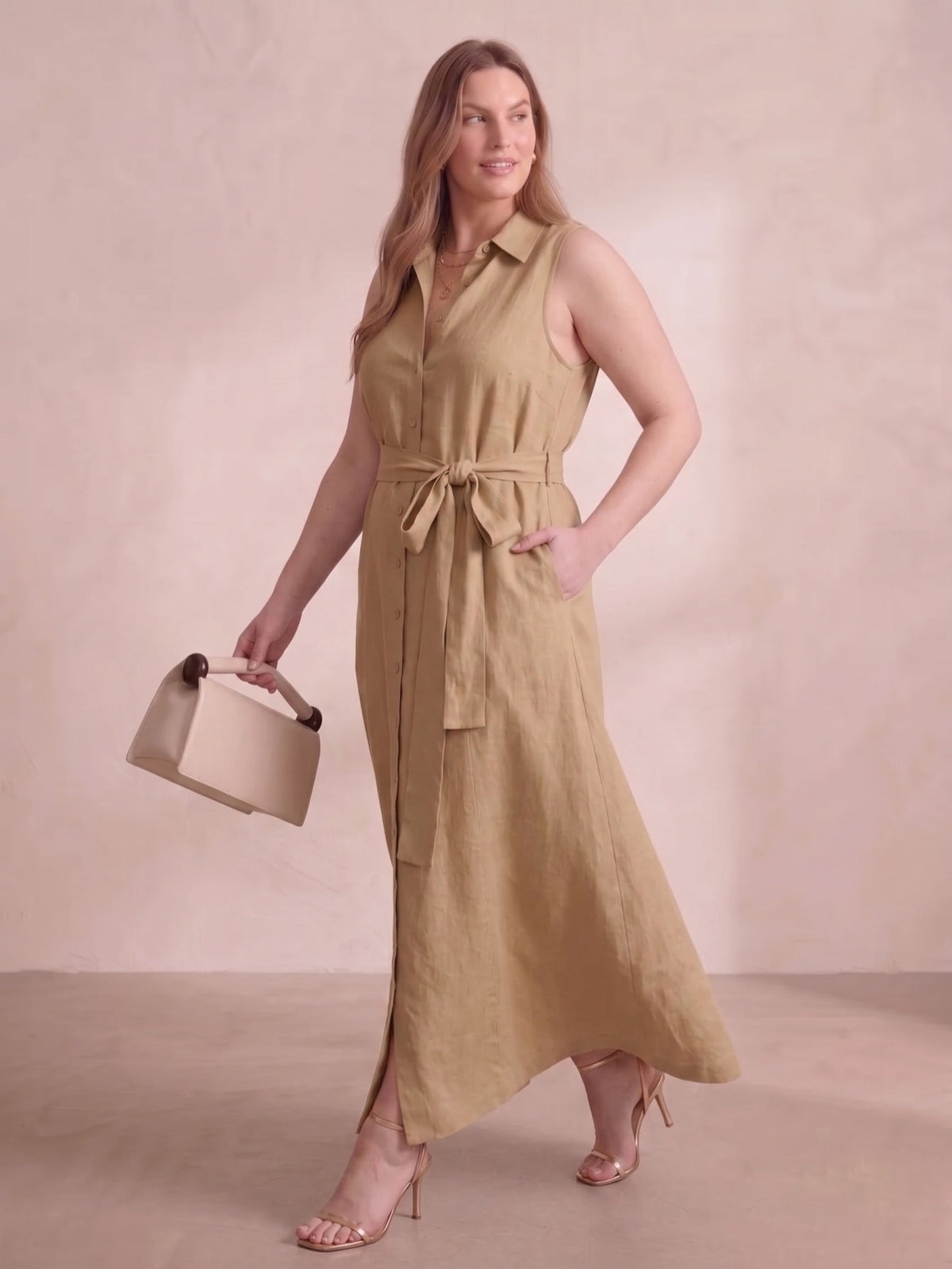 Larui Plus Size Women's Sleeveless Collared Linen Dress with Belt