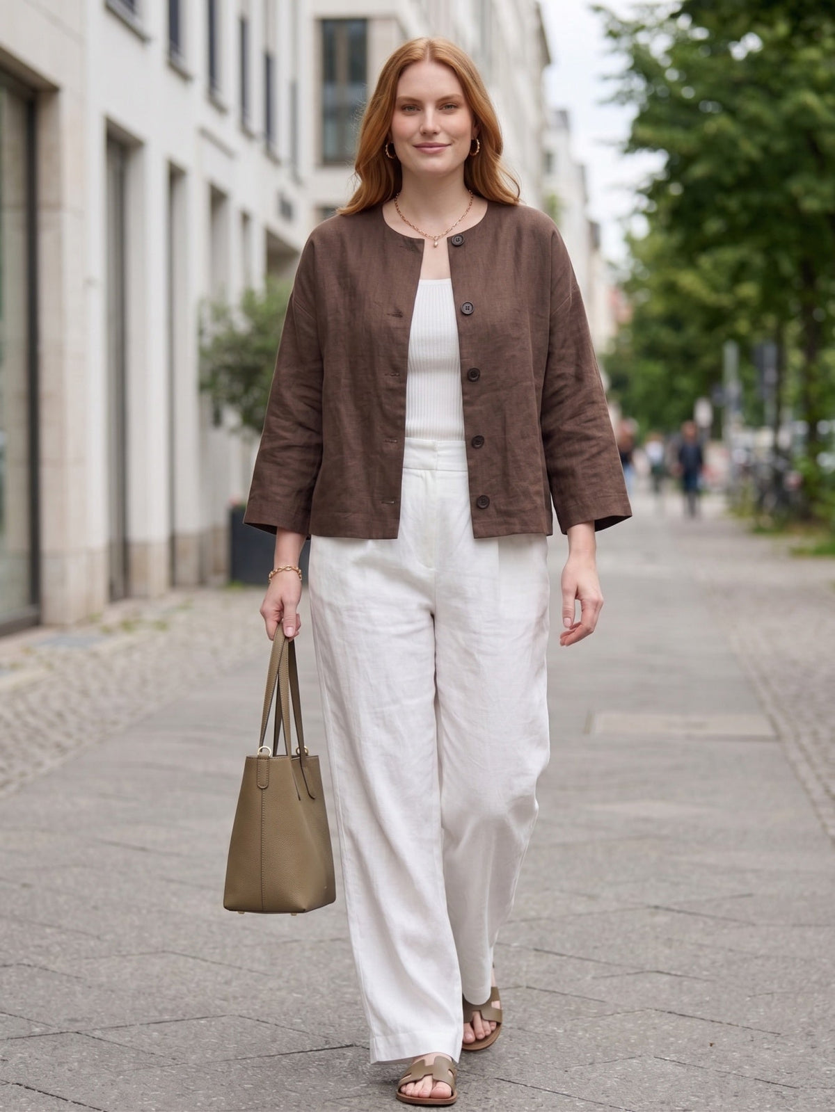 Larui Plus Size Women's Minimalist Linen Cropped Jacket