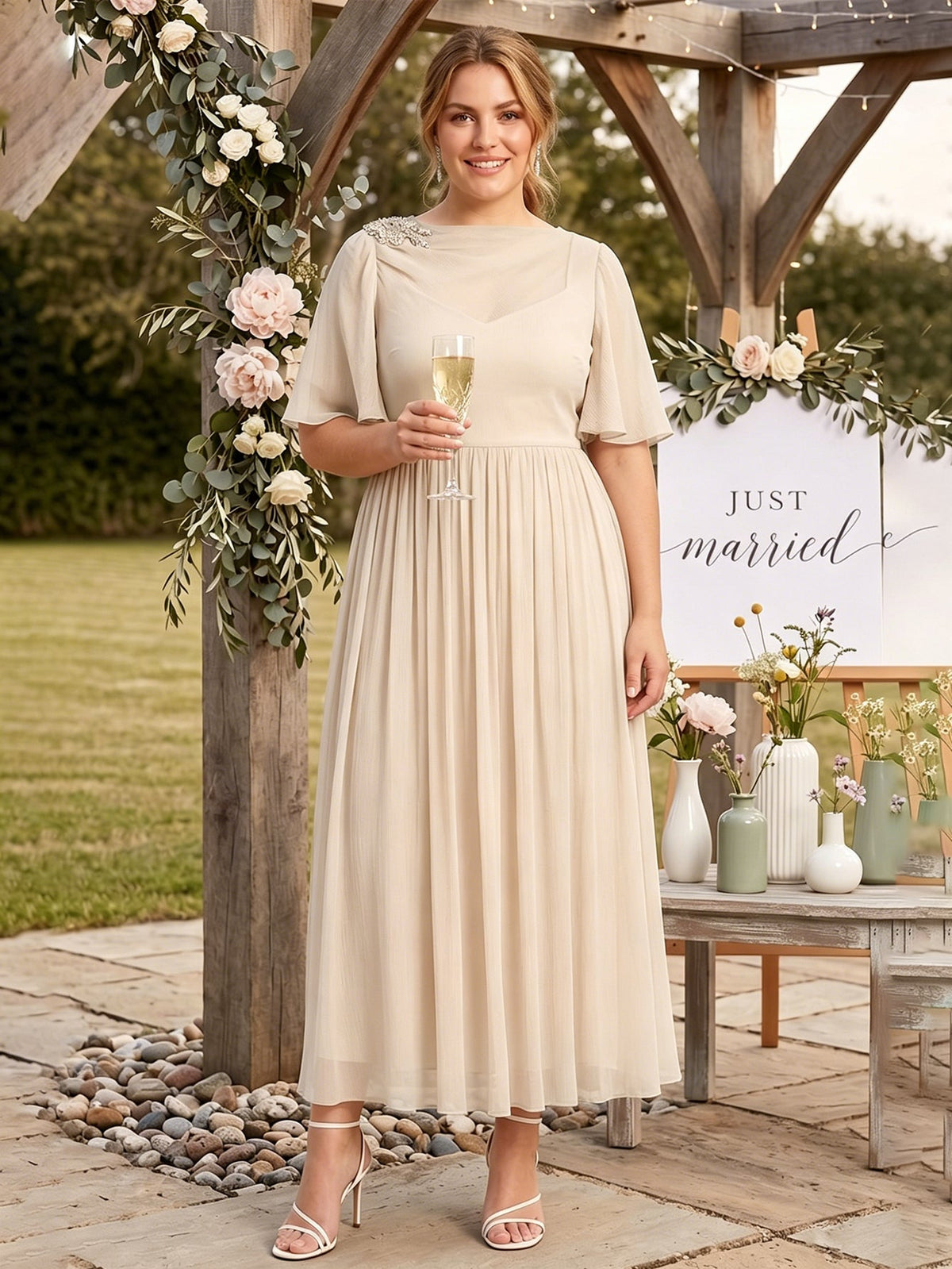 Larui Plus Size Women's Chiffon Dress
