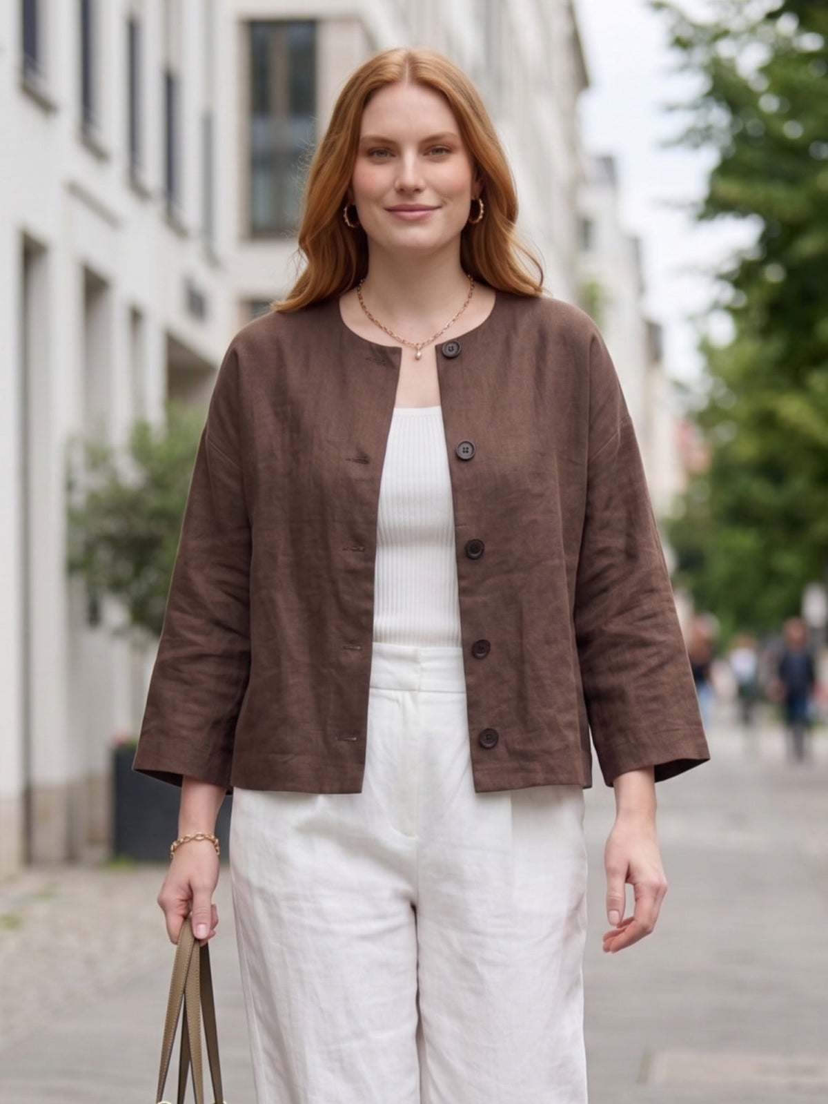 Larui Plus Size Women's Minimalist Linen Cropped Jacket
